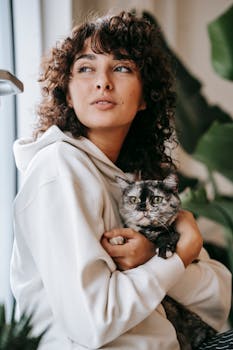 Common Cat Health Issues and Their Warning Signs